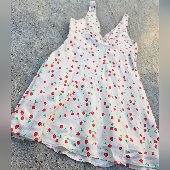 Cherry Zara satin mini dress. Size S - Picture 12 of 13